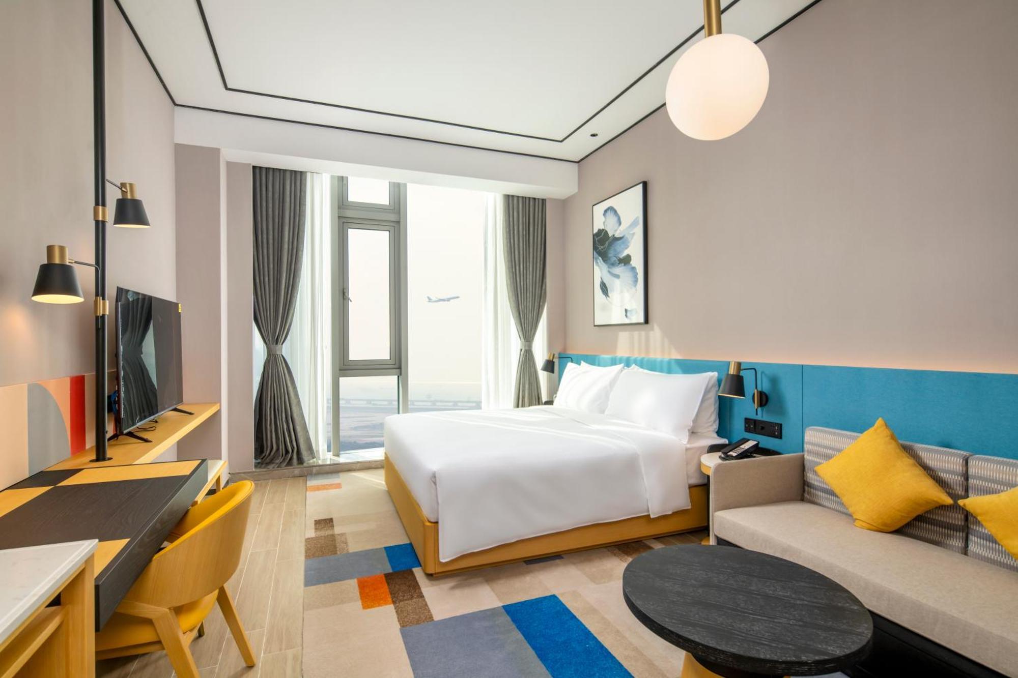 Hilton Garden Inn Shenzhen Baoan Huaide Exterior foto