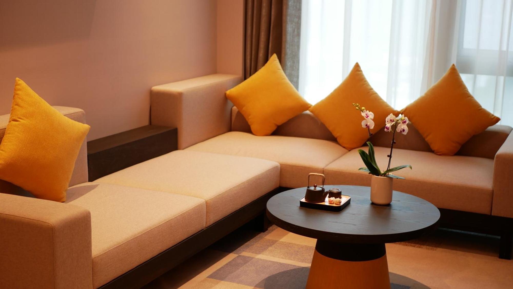 Hilton Garden Inn Shenzhen Baoan Huaide Exterior foto