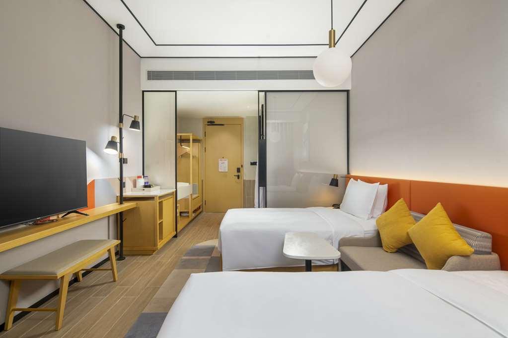 Hilton Garden Inn Shenzhen Baoan Huaide Zimmer foto