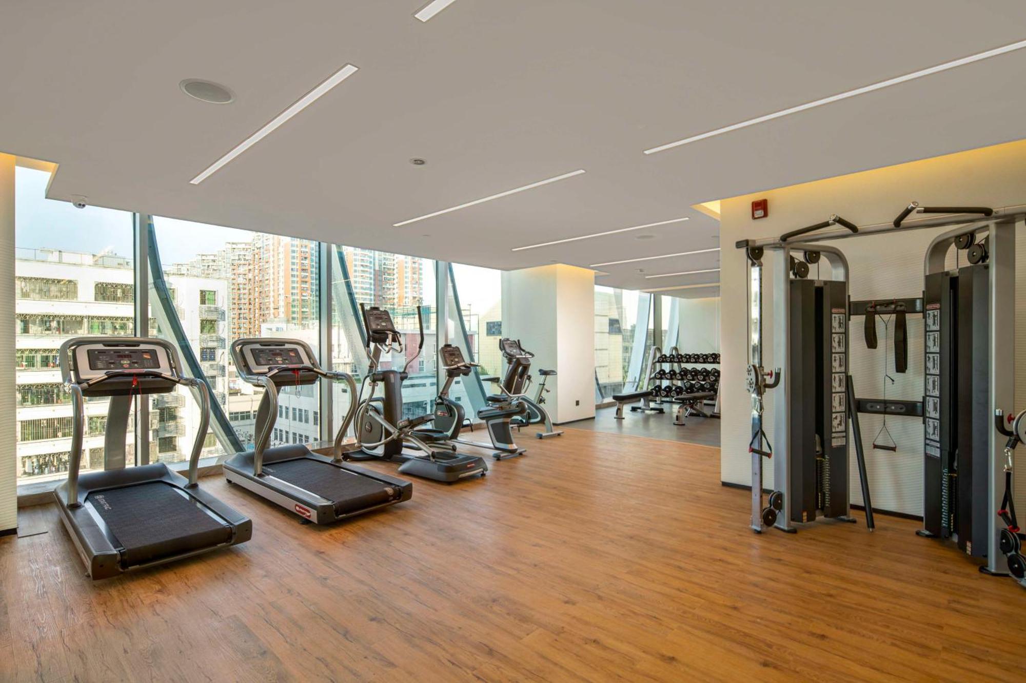 Hilton Garden Inn Shenzhen Baoan Huaide Exterior foto